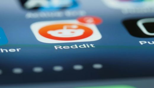 Reddit起诉Anthropic：AI训练数据伦理争议持续