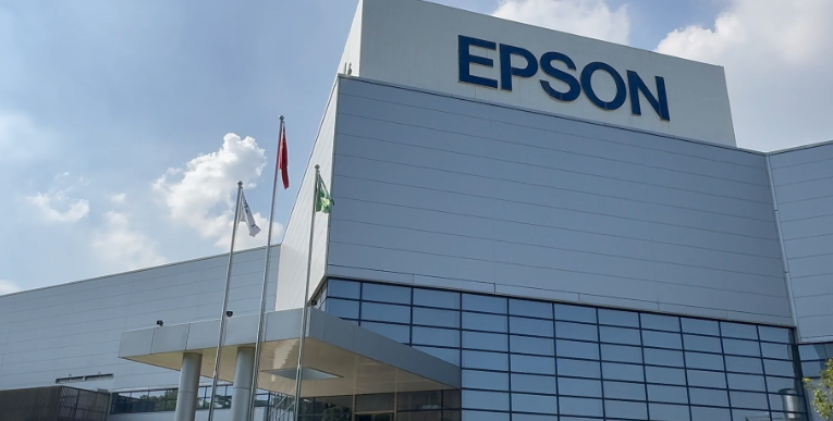 Epson 在欧洲推出 7 款 EcoTank 系列，采用可加注墨水罐，单套墨水可打印 15100 页，成本节省最高 95%