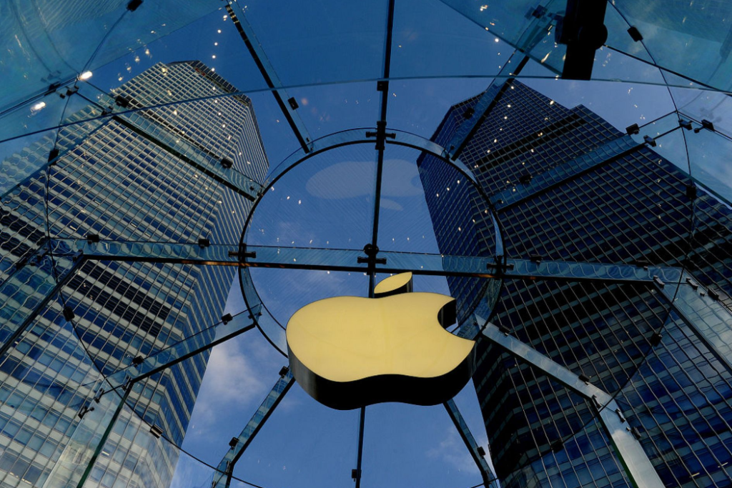 苹果遭遇“内存之困”：AI热潮正如何重塑全球芯片供应链？