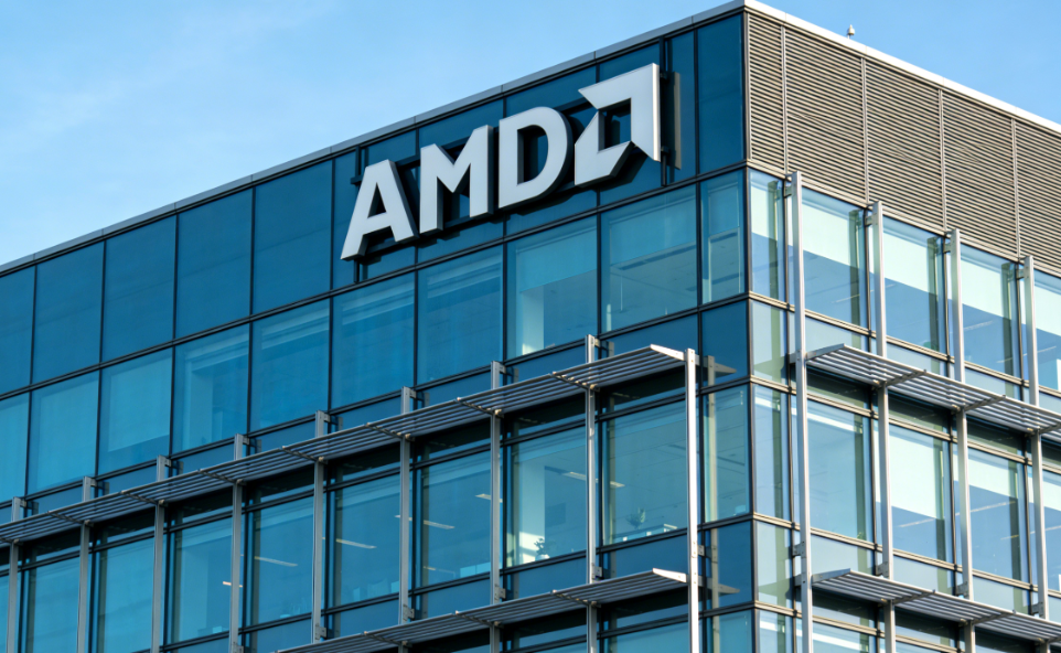 AMD发布了MI455X GPU，算力提升10倍